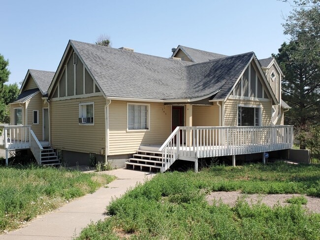 Primary Photo - 745 Mc Carthy Blvd