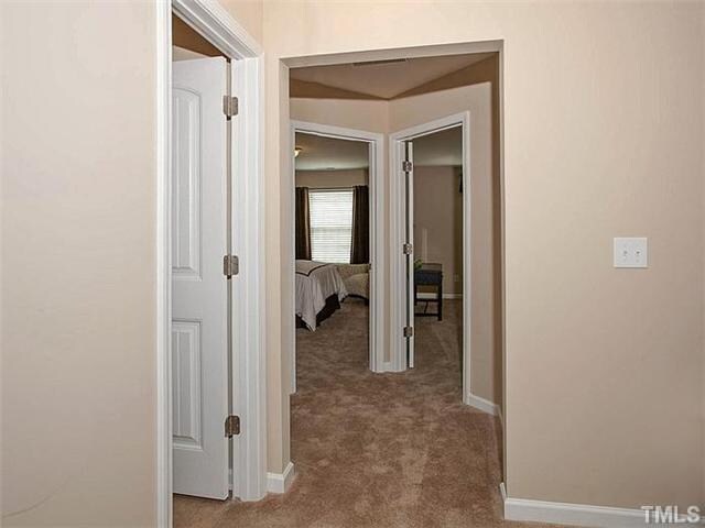 Building Photo - 2609 Benevolence Dr