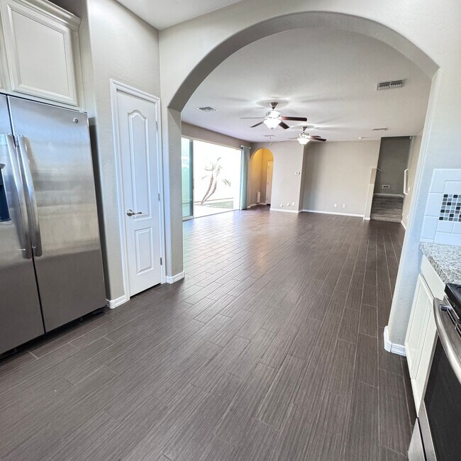 Building Photo - 3 bedroom rental in Cooley Station