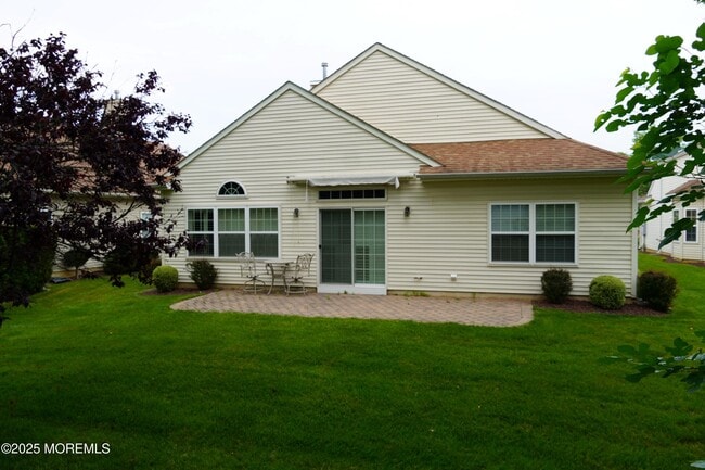 Building Photo - 185 Valencia Dr