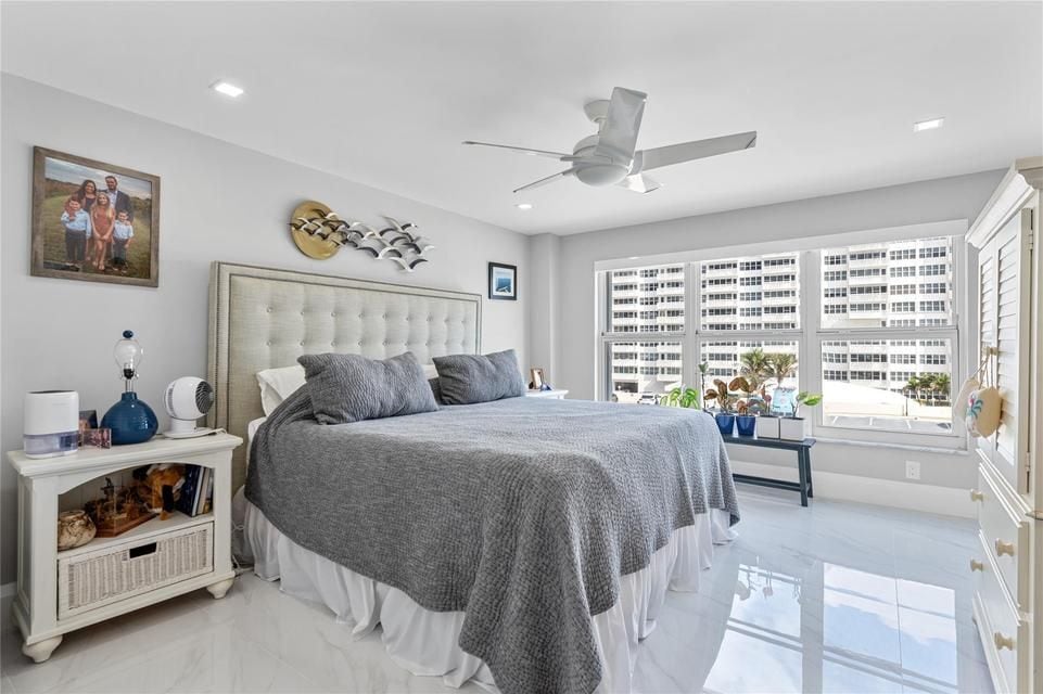 Building Photo - 3900 Galt Ocean Dr