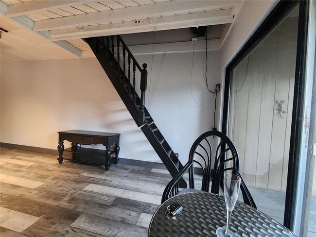 Building Photo - Cute Studio in the heart of Tampa