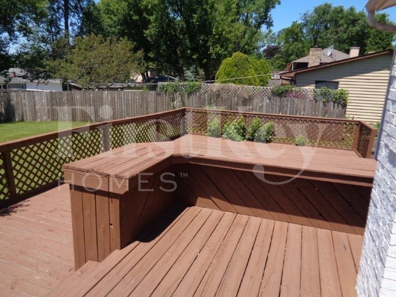 Building Photo - 28577 W High Rd