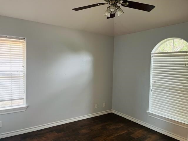 Building Photo - 3816 Winrock Dr