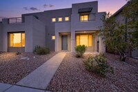 Building Photo - 6322 Vista del Bosque Dr