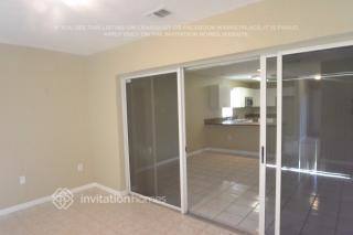 Building Photo - 3334 SW 156th Ct