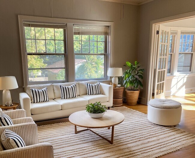 Building Photo - 3129 Aldrich