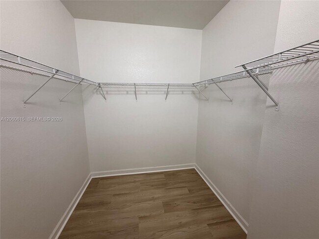 Building Photo - 9465 SW 171st Ct