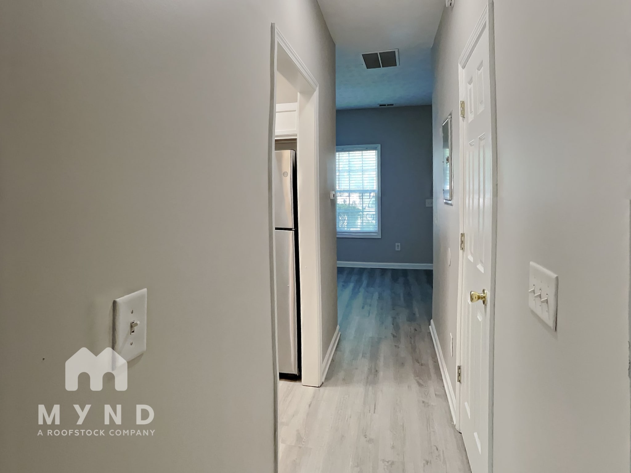 Building Photo - 857 Glynn Oaks Dr