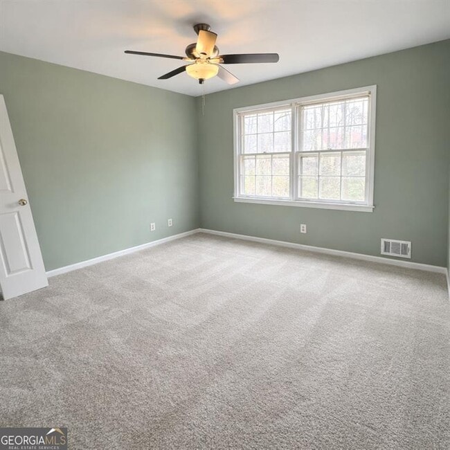 Building Photo - 4093 Hideaway Dr