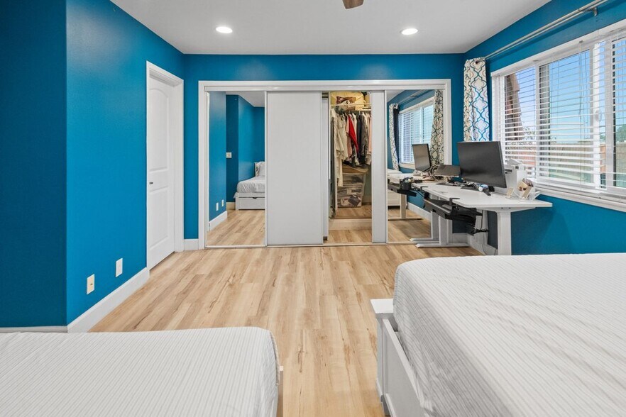 Building Photo - 28023 Ridgebrook Ct