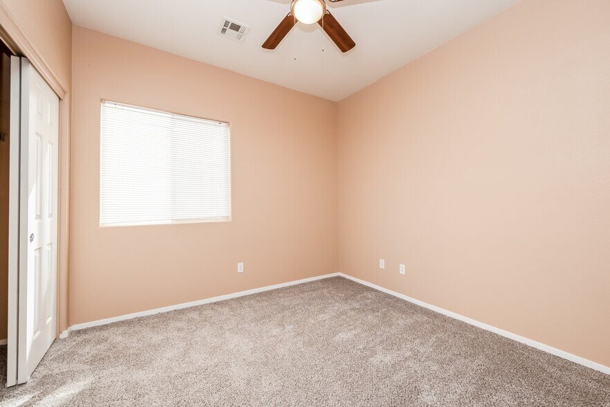 Building Photo - 5421 Sea Water Way