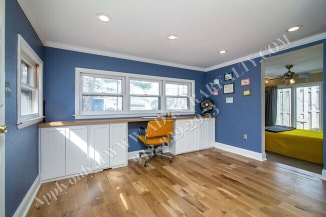 Building Photo - Beautiful Ranch Home in Brookside-Availabl...