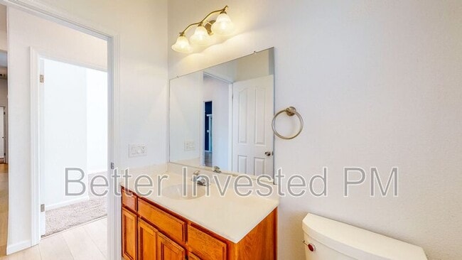 Building Photo - 430 Merlot Dr