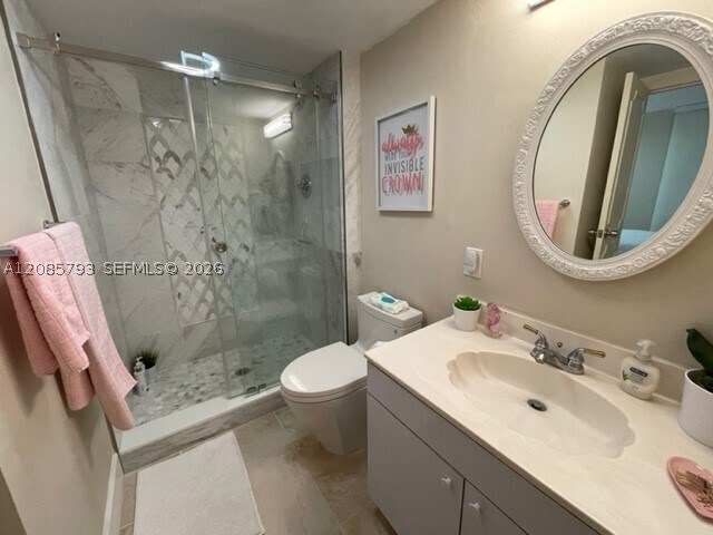 Building Photo - 3625 N Country Club Dr