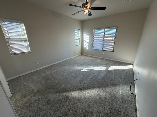 Building Photo - 1436 Champagne Blvd