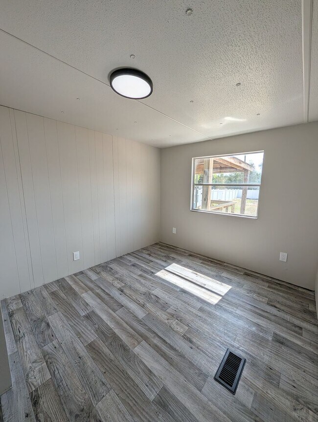 Building Photo - 11374 SE 189th Ct