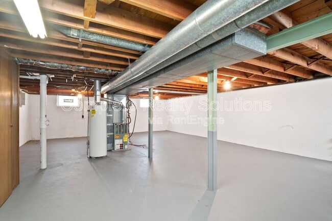 Building Photo - 8118 Blanchard Dr
