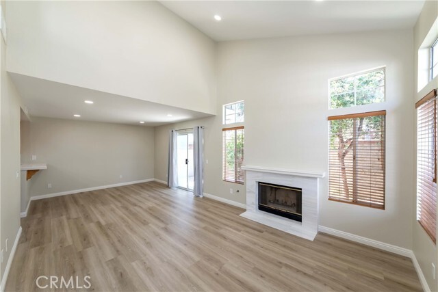 Building Photo - 2182 Avocado Dr