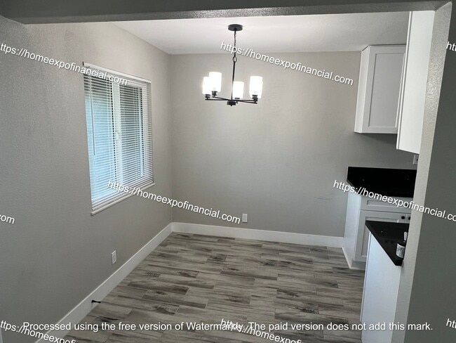 Building Photo - Cosy Home For Rent