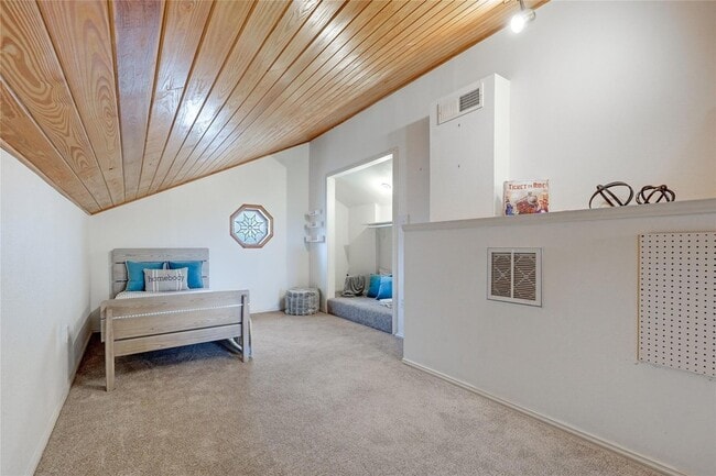 Building Photo - 18205 Ridge Rd