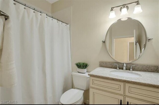 Building Photo - 268 Emerald Bay Cir