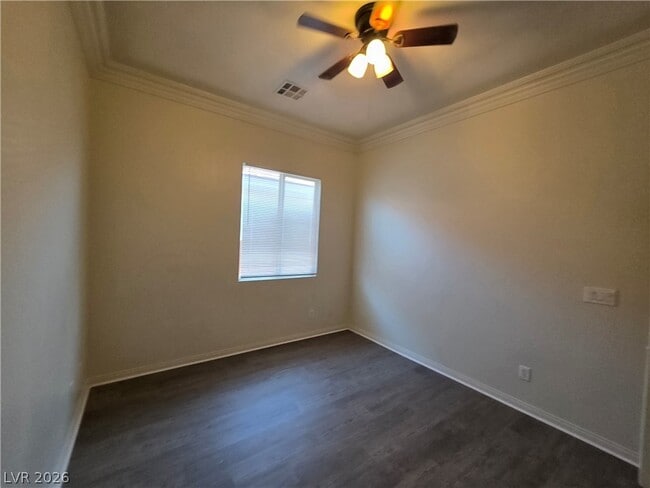 Building Photo - 9338 Wilderness Glen Ave