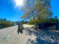 Building Photo - $9595 - 6 Bed/4.5 Ba Executive Home in Los Altos HIlls/With Pool/Separate Inlaw Unit