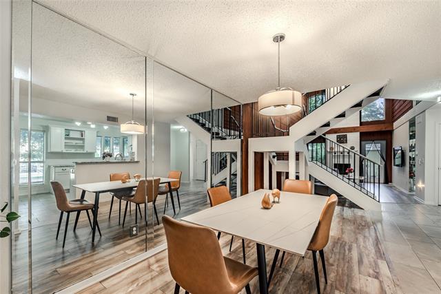 Building Photo - 1902 Shorewood Dr