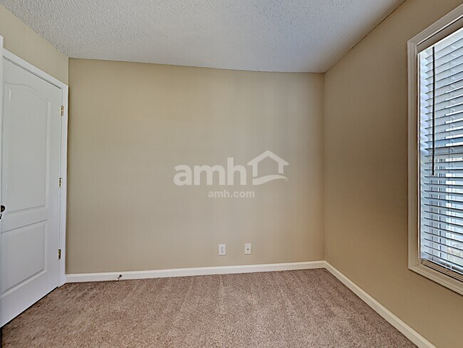 Building Photo - 3366 Dabney Ln