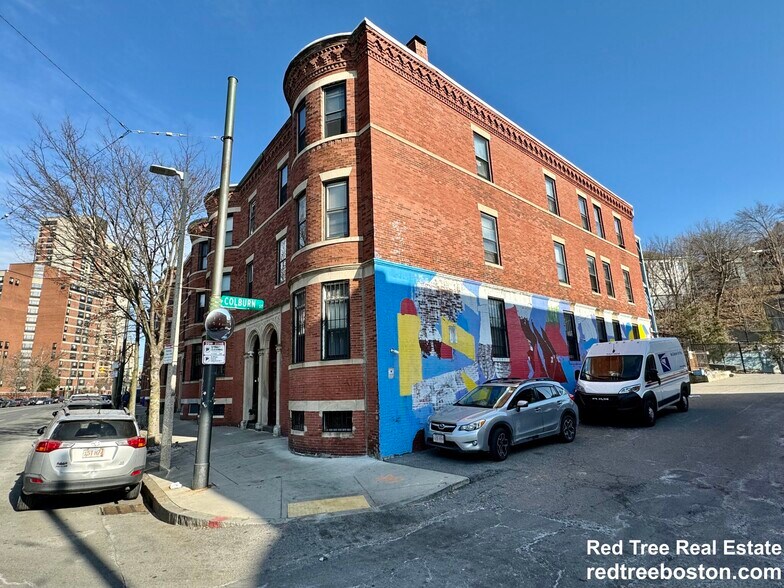 Building Photo - 872 Huntington Ave