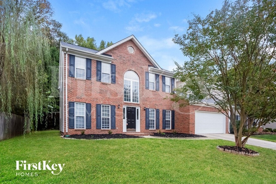 Building Photo - 10311 Fairbourne Ct