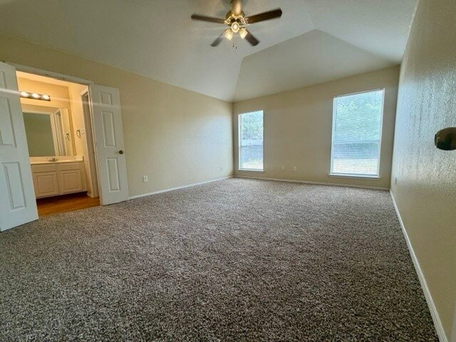 Building Photo - 1611 Windcastle Dr