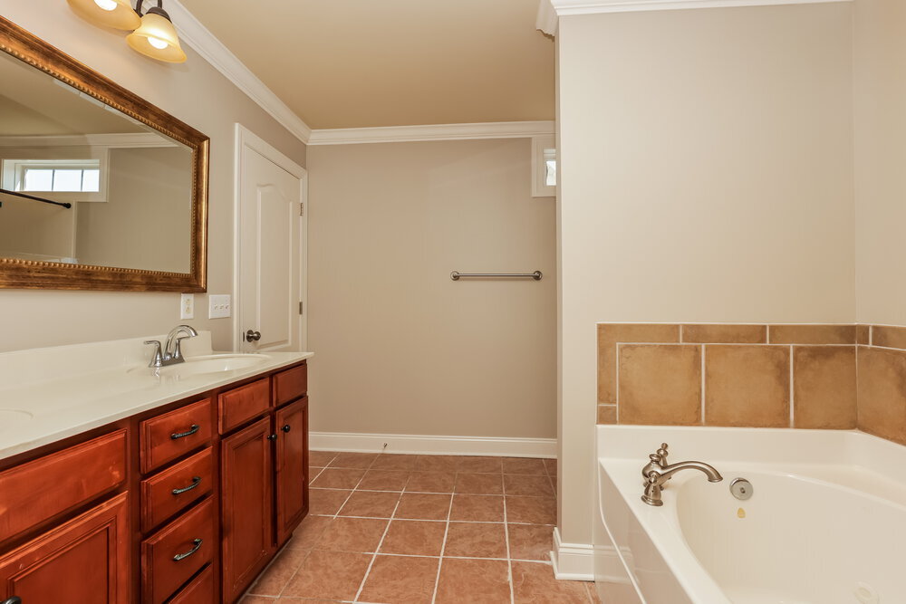 Building Photo - 1521 Barnsley Dr