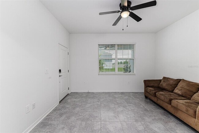 Building Photo - 1228 Tyler Lp