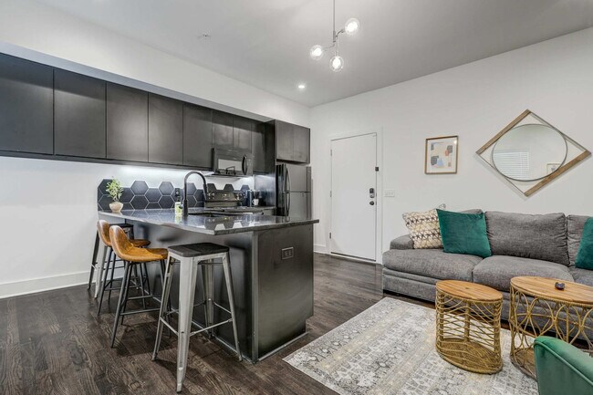 Building Photo - 940 Piedmont Ave NE