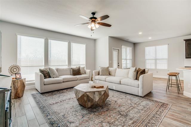 Building Photo - 1212 Porter Ln