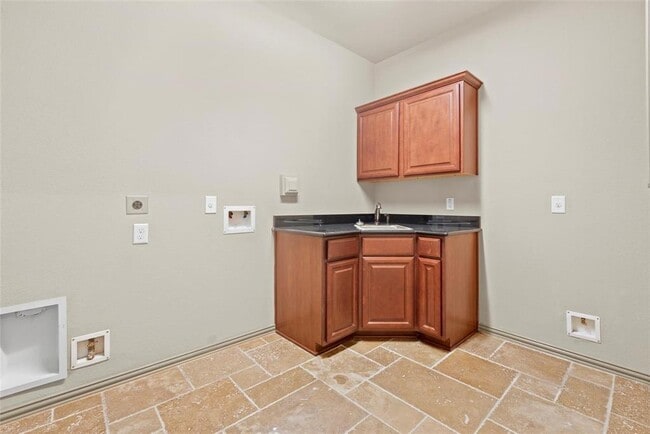 Building Photo - 4527 Sorrell Glen Ct