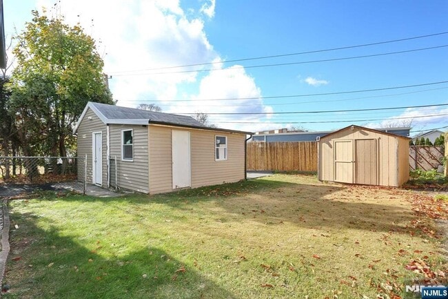 Building Photo - 7-09-9 Campbell Rd