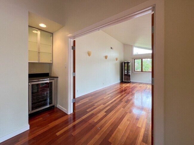 Building Photo - 1146 Ragatz Ln