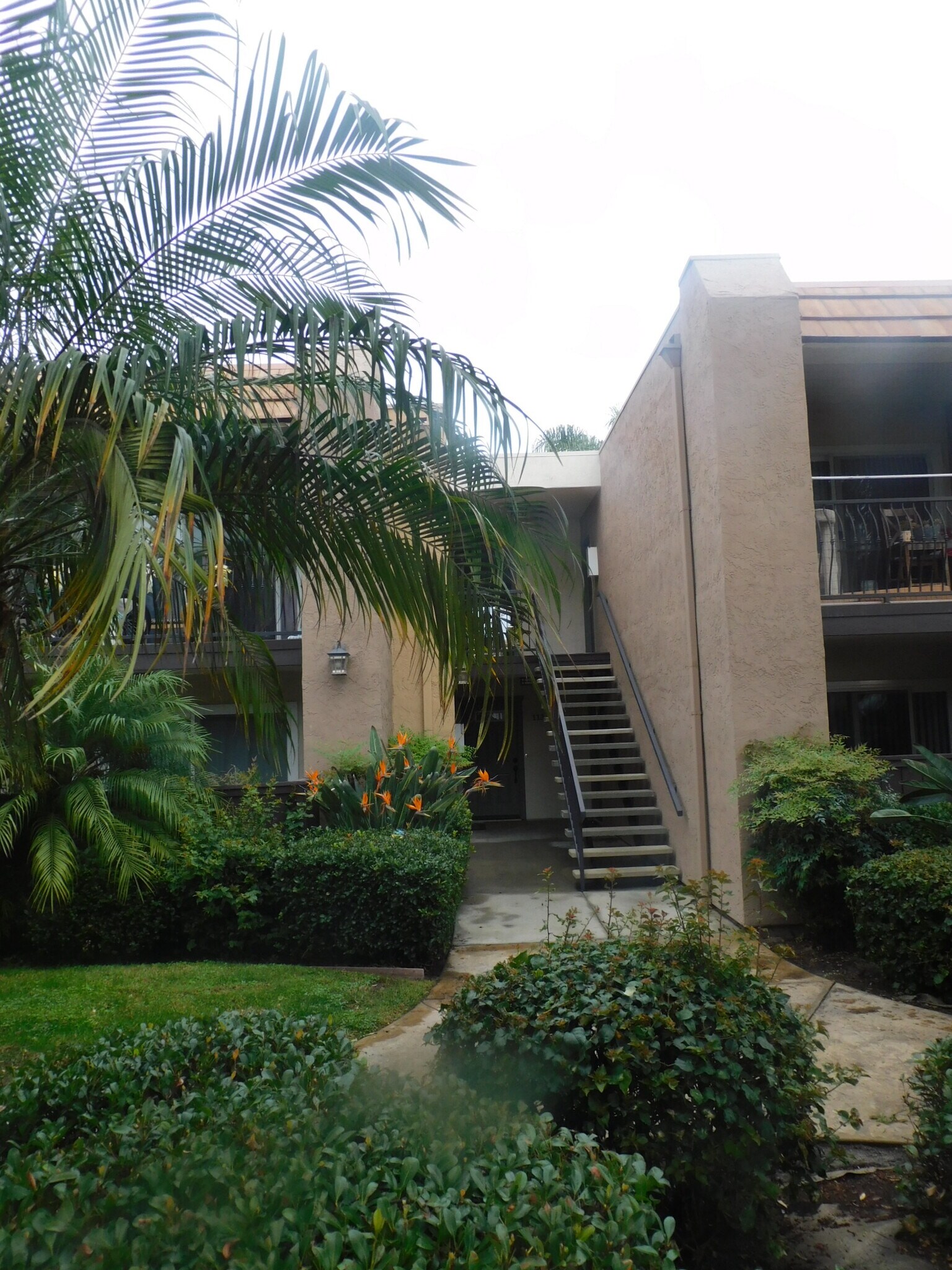 Building Photo - 175 Avenida Descanso