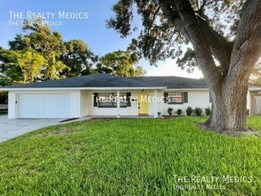 Building Photo - 1009 Alfred Dr