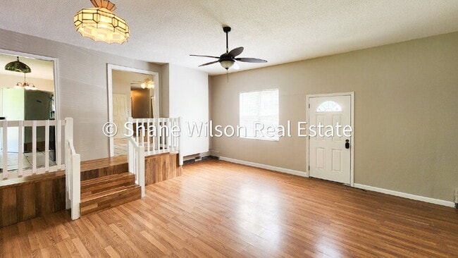 Building Photo - 162 Shawn Ln