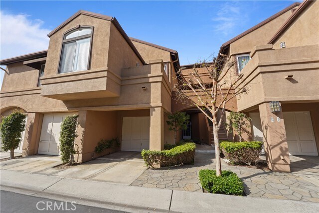 Building Photo - 5 Baycrest Pl