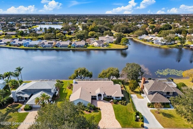 Building Photo - 662 Rossmoor Cir