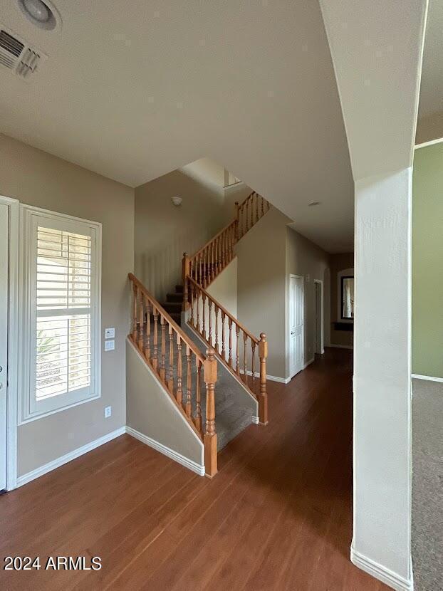 Building Photo - 4940 E Runaway Bay Dr