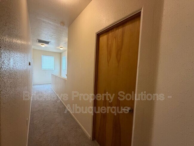 Building Photo - 1612 3rd St SW