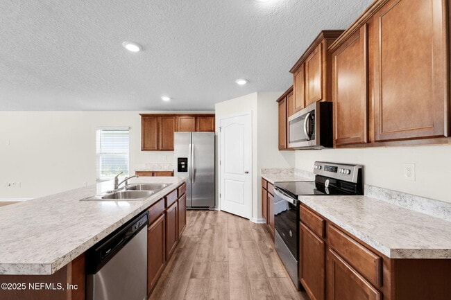 Building Photo - 11609 Yellow Perch Rd