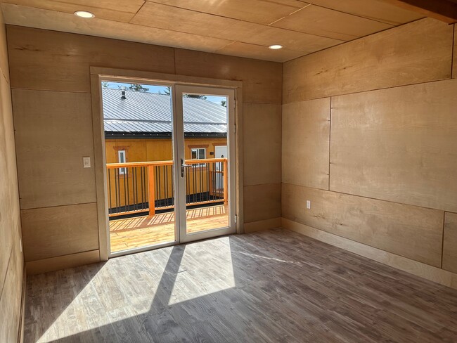 Building Photo - 1149 Virginia Lynn Wy