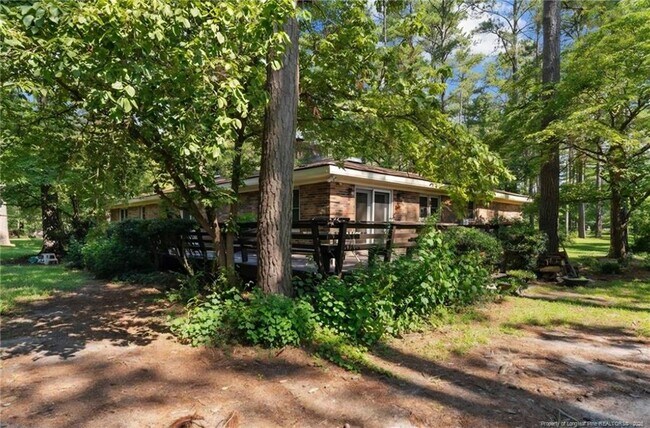 Building Photo - 5945 Muscat Rd